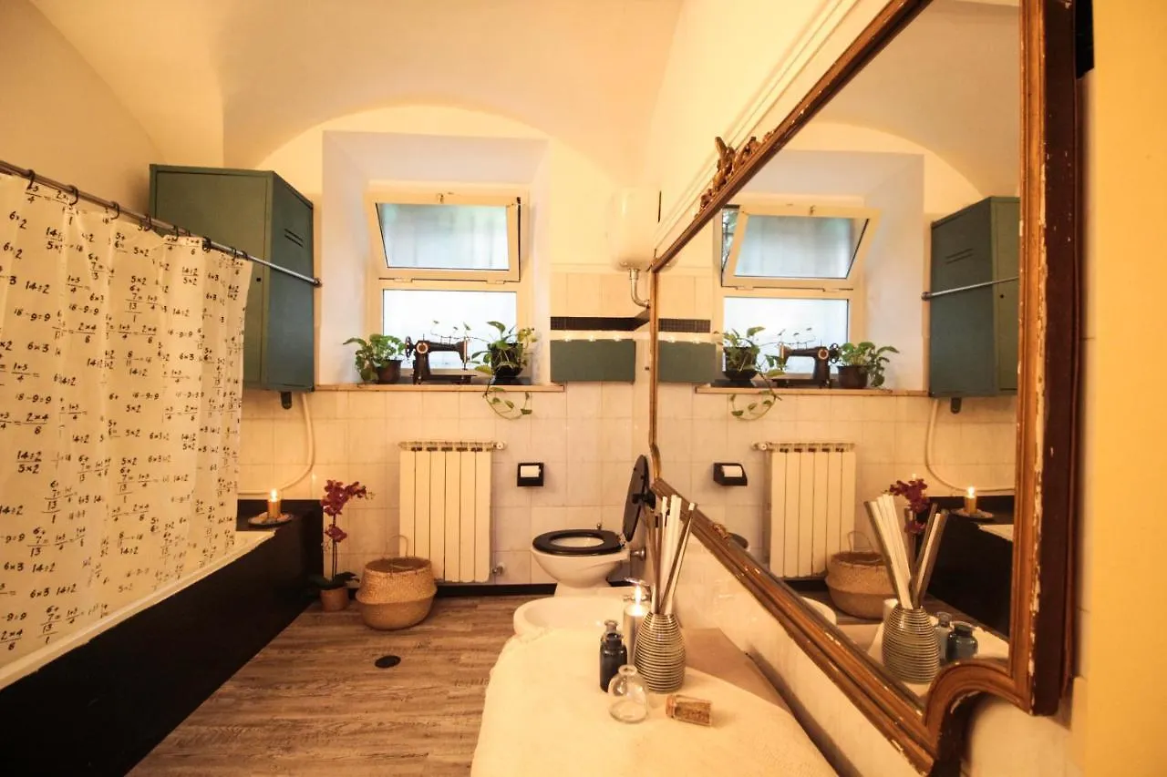 I Colori Di Nini Vacanza A Trastevere Rome Apartment