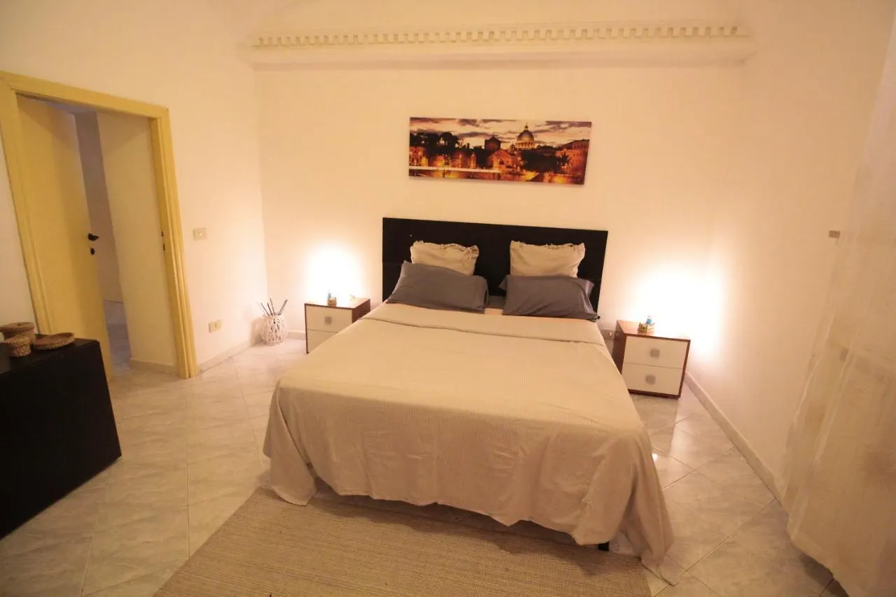 Apartment I Colori Di Nini Vacanza A Trastevere Rome Italy